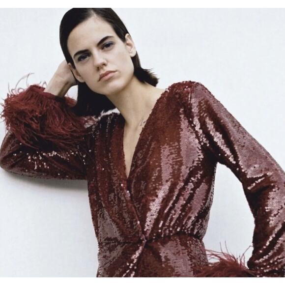 Zara Limited Edition Burgundy Red Sequin Feathers Cuff Wrap Maxi Dress Medium - Picture 4 of 4